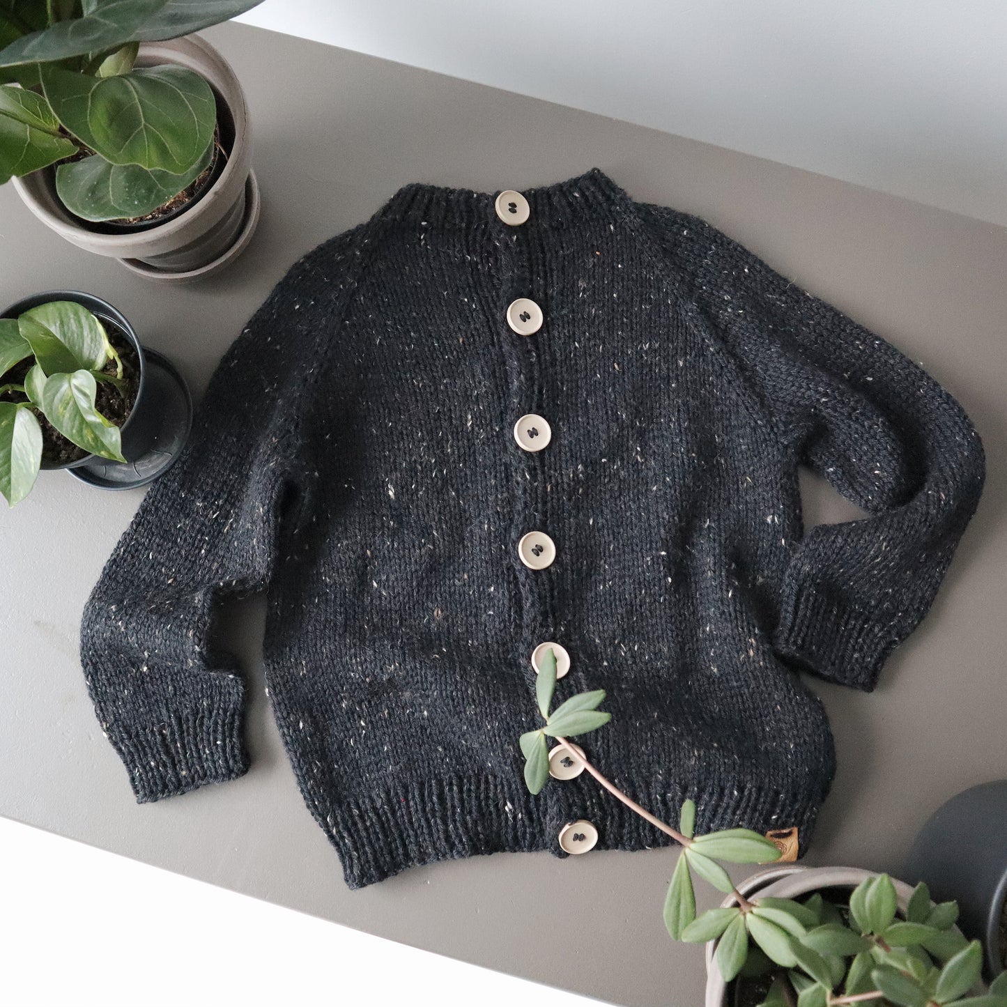 Kári cardigan