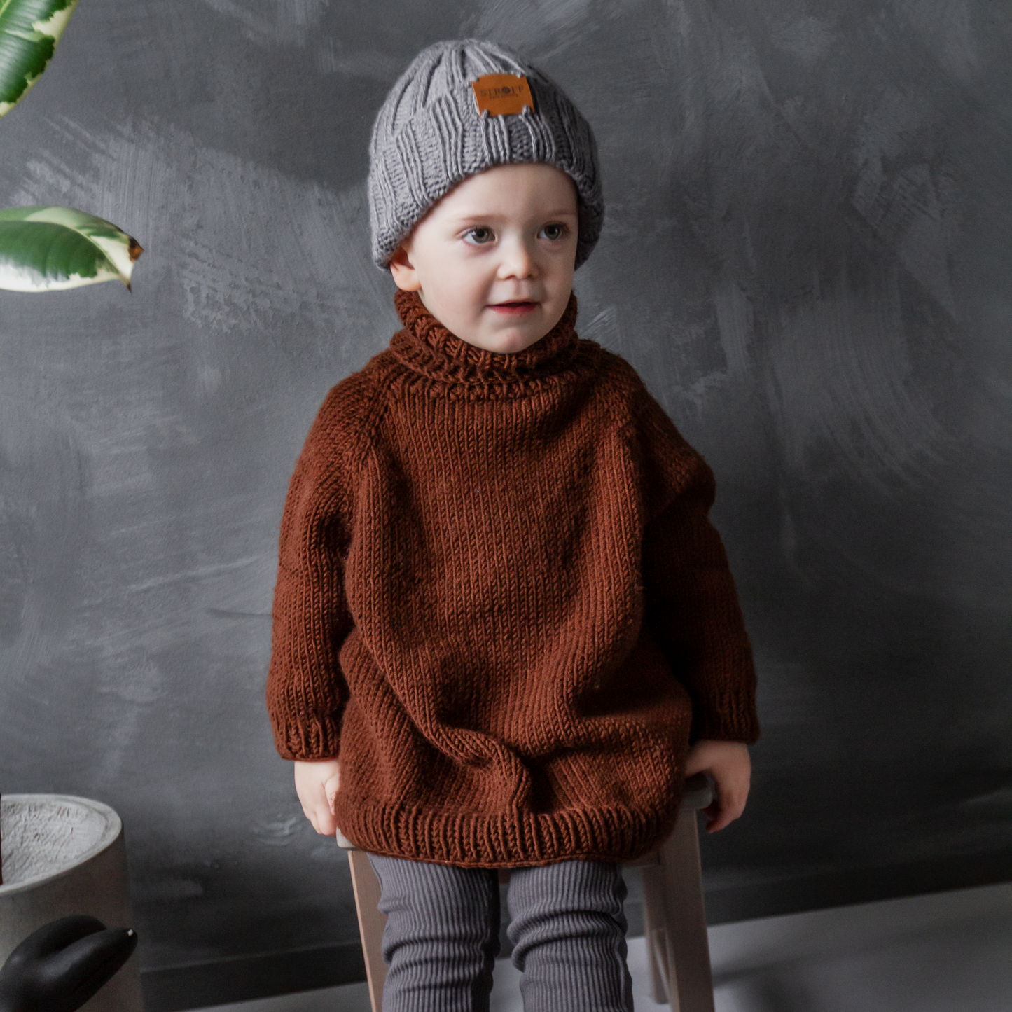 Prjónauppskrift - Kári oversized barnapeysa með rúllukraga
