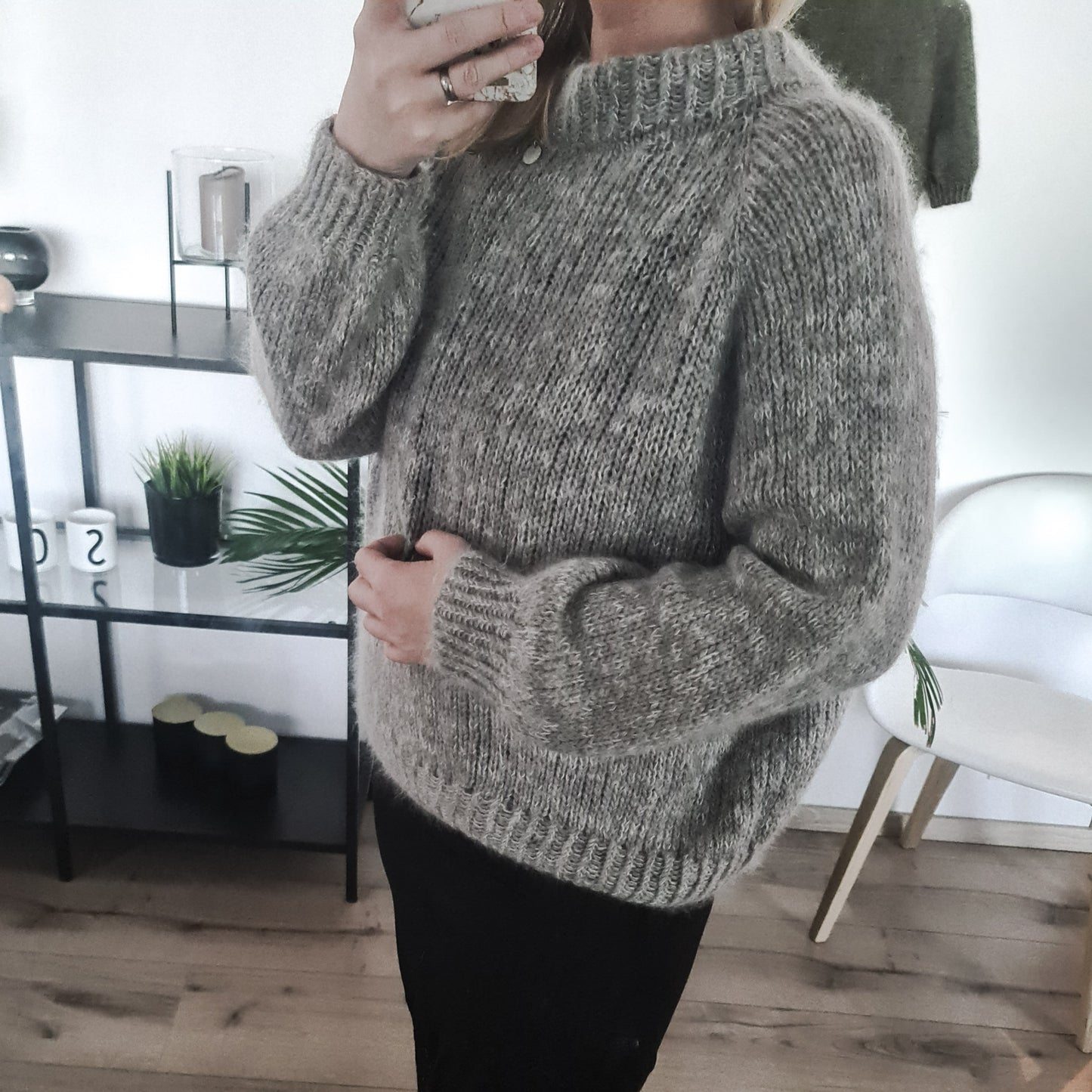 Haustlægð fullorðinspeysa